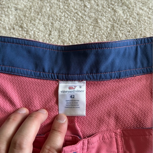 Pink vineyard vine swim trunks. Size 42. One zipper pocket - Picture 2 of 3